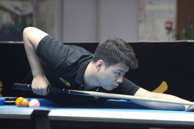 萨里：淘汰AC米兰意义重大，我们将带着斗志继续前行