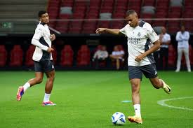 域之间的协 域之间的协