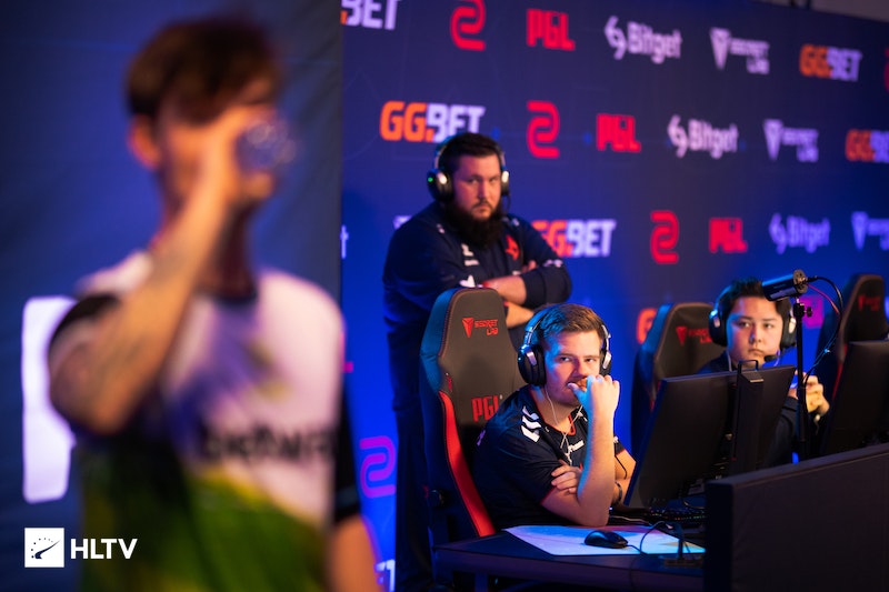 洲先进的足 洲先进的足